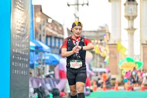 BIB: 5252
                            <button type="button" onclick="openModal(24883436)" class="btn btn-primary btn-sm float-right btn-popup" data-toggle="modal" data-target=".modal-high-quality">
                        <i class="fas fa-shopping-cart"></i> Add to Cart
                    </button>
                                            <button type="button" onclick="isThisMe(24883436, true)" class="btn btn-success btn-sm float-right btn-popup btn-isme hidden" data-toggle="tooltip" data-placement="bottom" title="นี่คือรูปของคุณใช่ไหม คลิกที่นี่เพื่อเอาเข้าอัลบั้ม">
                        <i class="fas fa-plus"></i> Add to album
                    </button>
                    <button type="button" onclick="isThisMe(24883436, false)" class="btn btn-warning btn-sm float-right btn-popup btn-isnotme hidden">
                        <i class="fas fa-ban"></i> Remove from album
                    </button>